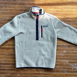 Patagonia Beige Fleece Jacket with Navy Accents